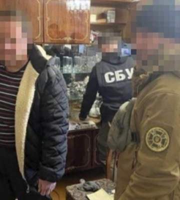 СБУ разоблачила кремлевского агента под ником "Афина", который агитировал жителей Мелитополя за восстановление УССР 
