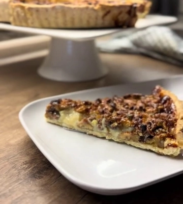 Тарт с орехами и сгущенкой: как приготовить очень вкусный десерт