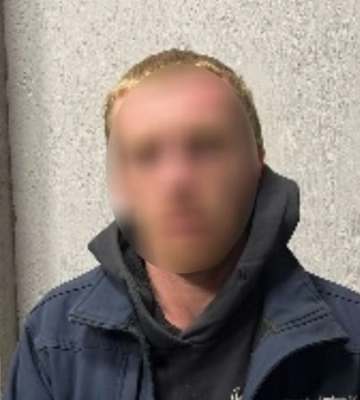 У Львові чоловік втік з магазину, не заплативши за товар