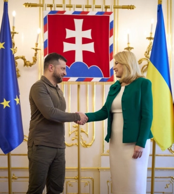 Несмотря на риторику: Словакия продолжает помогать Украине в войне против РФ, – Чапутова