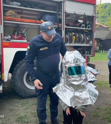 На Закарпатті рятувальники відкрили ще один клас безпеки для дітей