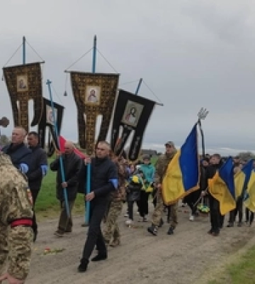 Загинув внаслідок детонації мінно-вибухового пристрою: на Волині попрощалися із сапером Миколою Ковбою. Фото