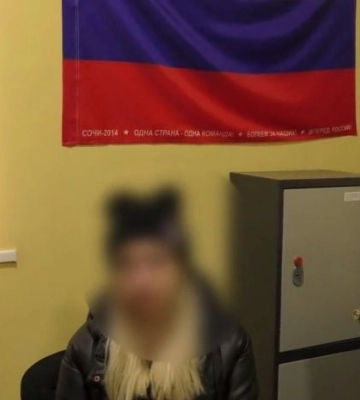 Оккупанты продолжают депортацию неугодных - из Мелитополя выдворили молодую девушку (видео)