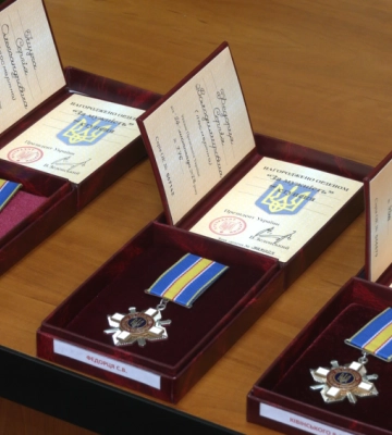 У Рівному нагородили Орденом &quot;За мужність&quot; ІІІ ступеня посмертно 5-ьох захисників (ВІДЕО)