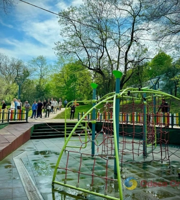 В Одесі відкриють для відвідування два парки та Потьомкінські сходи