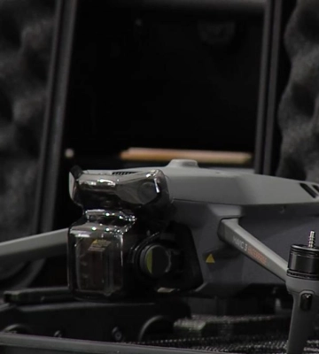 Рівне передало військовим на фронт 20 дронів Dji Mavic 3 Thermal (ВІДЕО)
