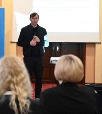Закарпатські фахівці служб у справах дітей обмінюються досвідом з колегами з Волині та Харківщини