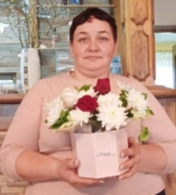 «Знову маю можливість працювати», – переселенка з Куп’янська, яка переїхала на Волинь