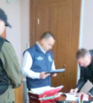 За матеріалами СБУ та ДБР підозру отримав заступник голови Полтавської облради, який подорожував Євросоюзом під виглядом&amp;hellip;