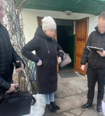 Земельні махінації на 3,3 мільйона гривень: на Житомирщині перед судом постане держреєстраторка