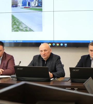 Попри заборону, в Черкасах можуть з’явитися чергові кіоски. Як і чому досі працює схема?