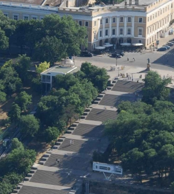 В Одессе откроют Потемкинскую лестницу и два парка, которые были закрыты из-за войны