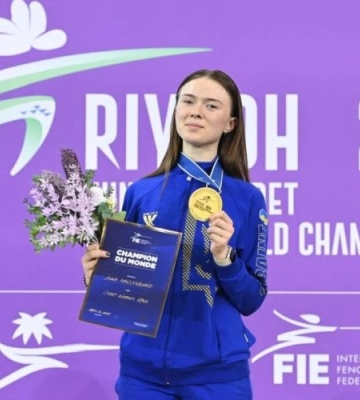 Спортсменка зі Львова здобула перемогу на Чемпіонату світу з фехтування на шпагах