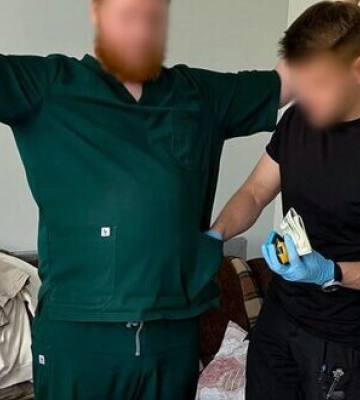 Фіктивні хвороби за гроші: у Сумах і Тернополі заблоковано схеми зняття з військового обліку. Фігурантам вручено підозри.&amp;hellip;