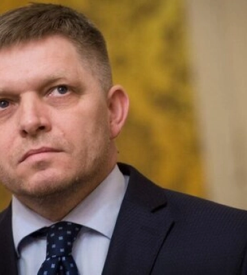 Фицо заявил, что не даст систему ПВО Украине. А также рассказал чей Крым и Донбасс