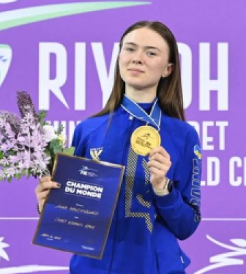Львівська шпажистка Анна Максименко здобула золота ЧС серед юніорів