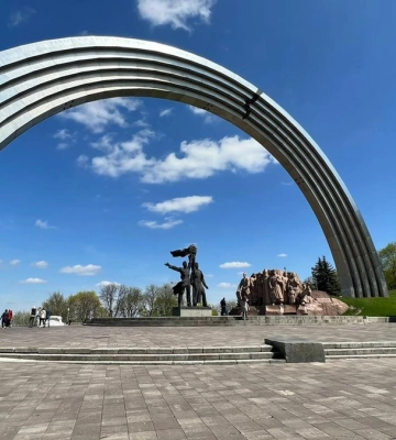 Мінкульт позбавив статусу пам&#039;ятки колишню Арку Дружби народів у Києві: тепер монумент може бути демонтований