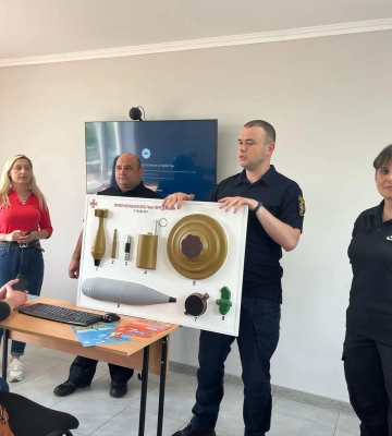 Поліцейські Мукачева провели для школярів корисне безпекове заняття