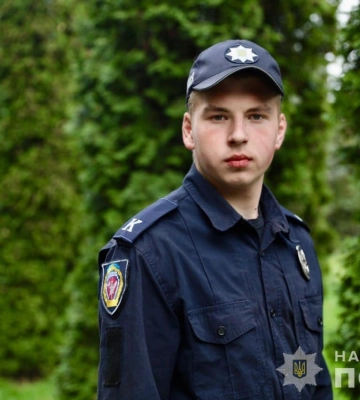 Психически больная женщина чуть не утопила своего сына в реке