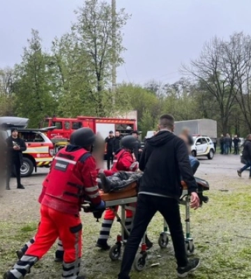 Кількість загиблих від ракетного удару по Чернігову зросла до 17