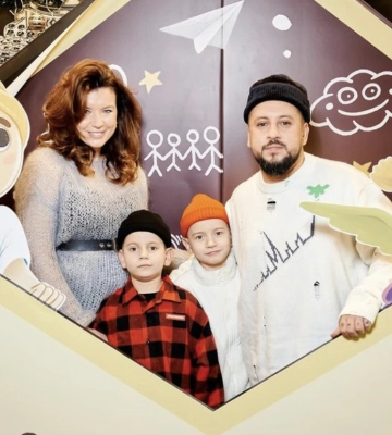 «Душа в п&amp;#039;яти впала»: відомий артист з Луцька Monatik розповів, як його сини ледь не потрапили під ракетний обстріл