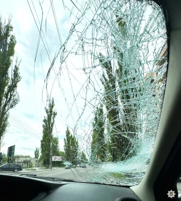 У Рівному на Соборній сталась ДТП з пішоходом: тролейбуси не їдуть на Ювілейне