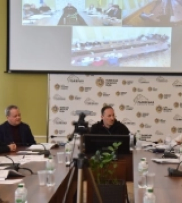 Депутати облради пропонують збільшити видатки на ремонт доріг Львівщини