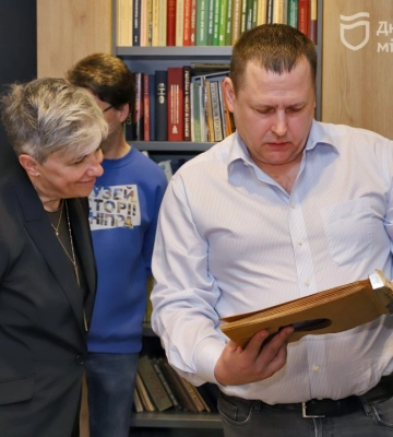 Міський голова Дніпра Борис Філатов обговорив з посолкою Канади в Україні Наталкою Цмоць перспективи підтримки міста