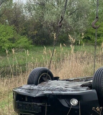 На Полтавщині з річки дістали автомобіль з тілами двох чоловіків