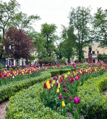 Куди піти в Івано-Франківську 18 квітня