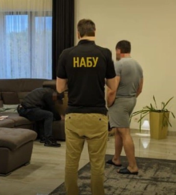ВАКС заарештував колишнього керівника Чернівецької митниці у справі про завдання збитків на 290 млн грн