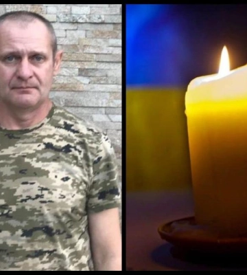 У центрі Рівного загорілось авто (ВІДЕО)