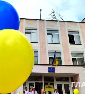 У Києві останній дзвоник пролунає 31 травня: коли видаватимуть свідоцтво про здобуття освіти