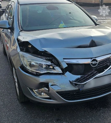 У Кропивницькому водій спричинив ДТП за участі трьох автівок