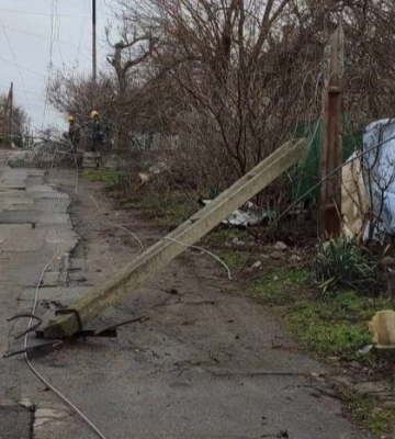 Впродовж доби енергетики відновили електропостачання після обстрілів для 1,4 тисячі родин Дніпропетровщини