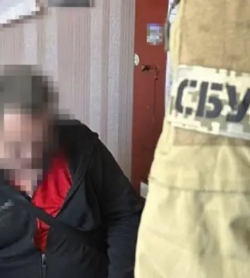 Возив росіян шкільним автобусом на ротацію з Харківщини до Білгорода. СБУ затримала жителя Козачої Лопані