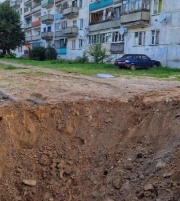На Чернігівщині росіяни атакували дронами автомобіль, що привіз хліб у магазин