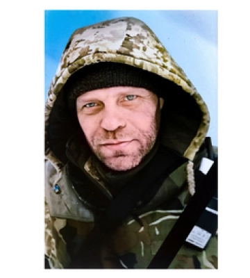Горішні Плавні провели в останню путь молодшого сержанта ЗСУ Гунька Володимира