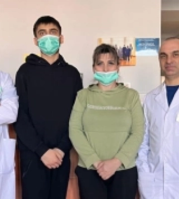 У Волинській обласній клінічній лікарні сину пересадили нирку від матері
