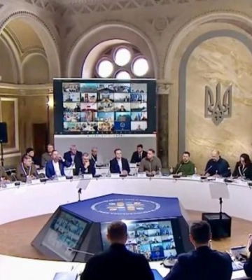 У Конгресі місцевих та регіональних влад, який провів Володимир Зеленський, взяли участь керівник ОВА Лисак та мер Дніпра Філатов