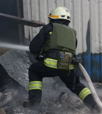 Ворог атакував Дніпровський та Нікопольський райони: є постраждалі