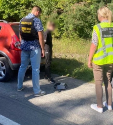 В Хмельницкой области осудили торговцев наркотиками в СИЗО