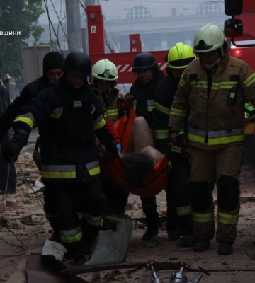 У Дніпрі вже 2 загиблих і 15 поранених, в області постраждали діти