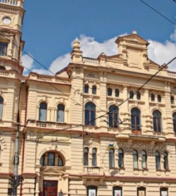 Херсонський художній музей ідентифікував понад 100 картин, викрадених росіянами