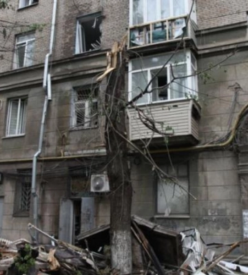 Куди у Дніпрі звертатися за допомогою постраждалим від ракетної атаки