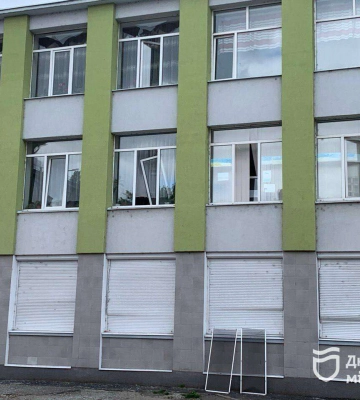 У Дніпрі внаслідок ракетного удару вибито понад 100 вікон у школі та двох садочках