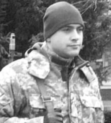 Схилімо голови: завтра у Луцьку відбудеться прощання з Героєм Андрієм Головачовим
