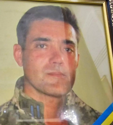 У Полтаві попрощалися з загиблим військовим Миколою Атаманюком