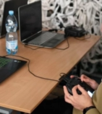 Як і чому волиняни обирають професію оператора FPV-дрона