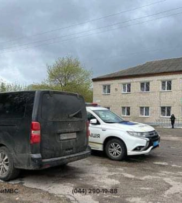 У Глухові виявили автівку, яку шукає Інтерпол
